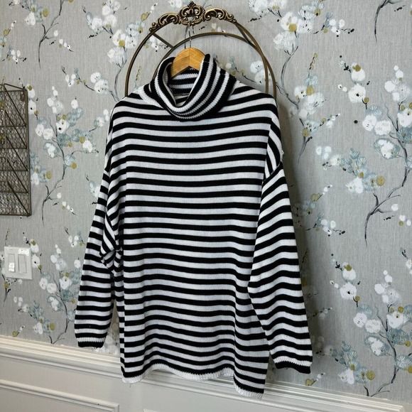 Mono B Black and White Striped Cowlneck Sweater - NWT - One Size - Picture 2 of 7